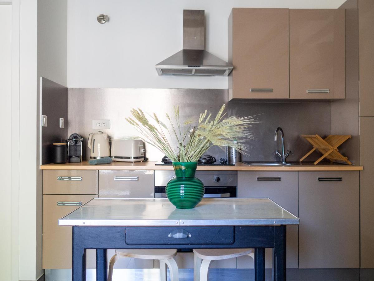 La Madeleine Arles Apartment Exterior foto