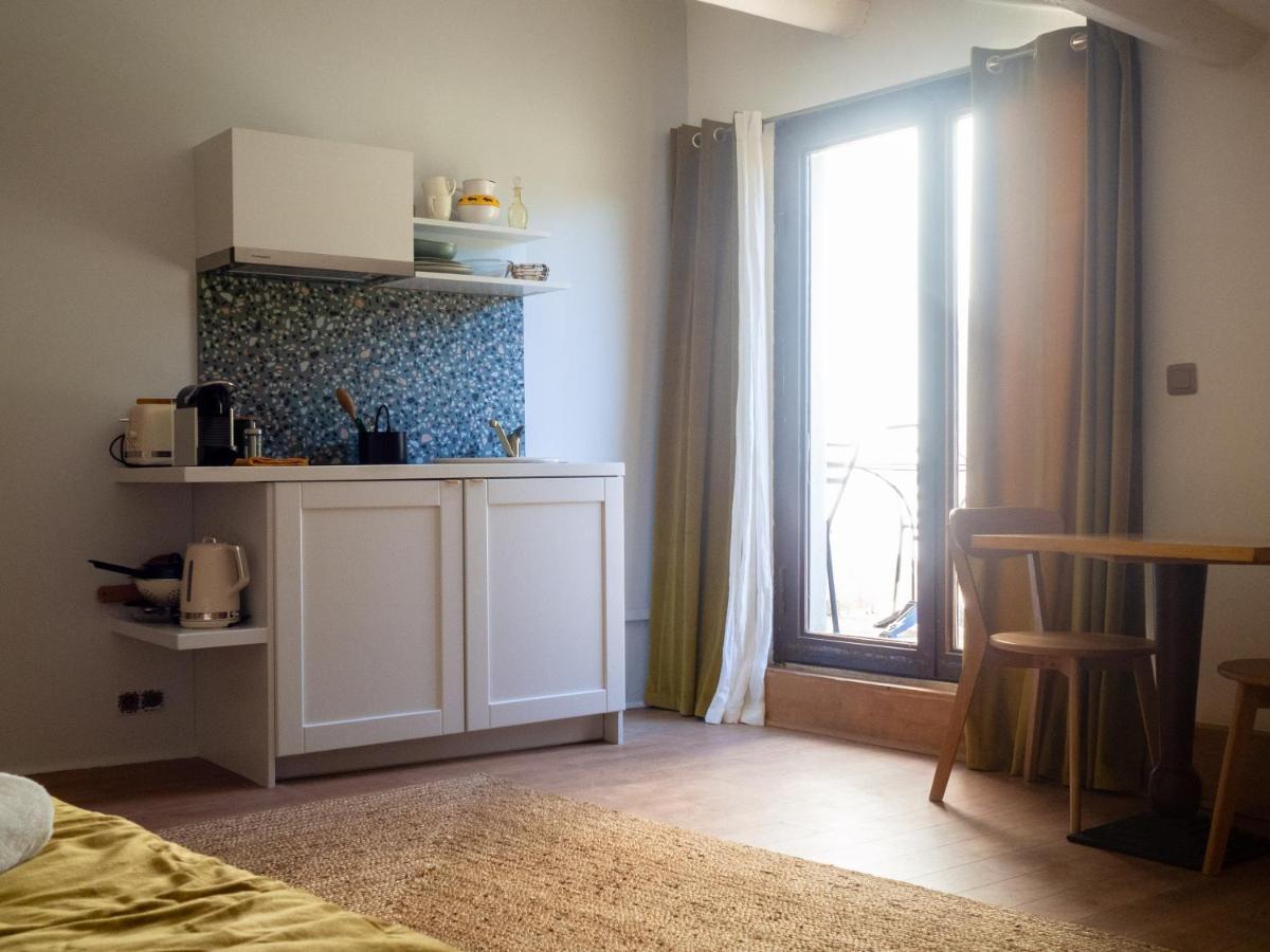 La Madeleine Arles Apartment Exterior foto