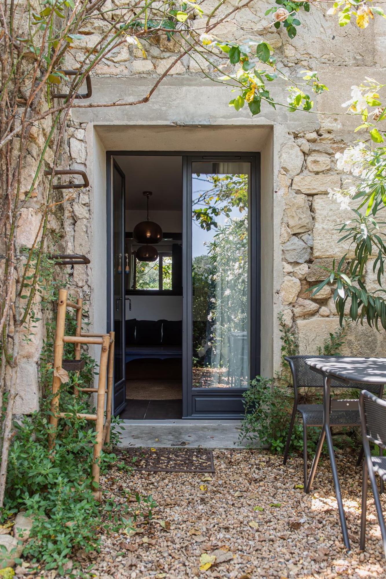 La Madeleine Arles Apartment Exterior foto
